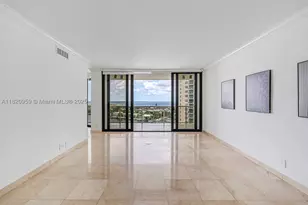 20281 E Country Club, Aventura, FL 33180 - Photo 10