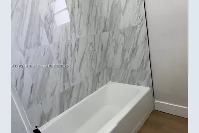 215 SE 3rd #307B, Hallandale Beach, FL 33009 - Photo 26