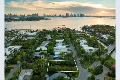 2121 Regatta, Miami Beach, FL 33140 - Photo 2