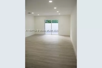 964 N 18th, Hollywood, FL 33020 - Photo 12