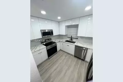 968 N 18th, Hollywood, FL 33020 - Photo 10
