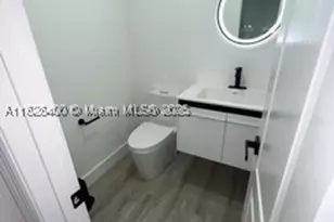 968 N 18th, Hollywood, FL 33020 - Photo 16