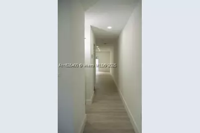 968 N 18th, Hollywood, FL 33020 - Photo 8