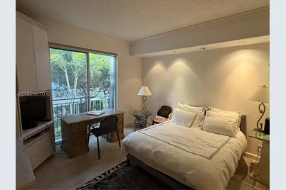 3700 Island #C203, Aventura, FL 33160 - Photo 28