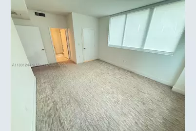 244 Biscayne #908, Miami, FL 33132 - Photo 8