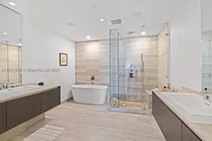 3250 NE 188th, Aventura, FL 33180 - Photo 24