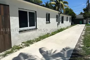 42 SE 10th, Dania Beach, FL 33004 - Photo 2