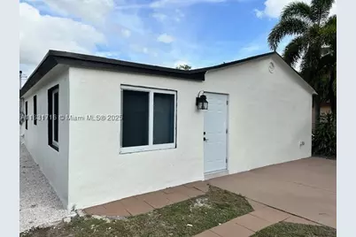 42 SE 10th, Dania Beach, FL 33004 - Photo 6