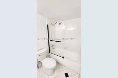 18051 Biscayne #1705, Aventura, FL 33160 - Photo 28