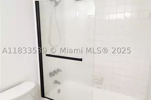18051 Biscayne, Aventura, FL 33160 - Photo 28