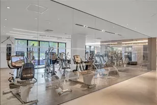 9 Island, Miami Beach, FL 33139 - Photo 20