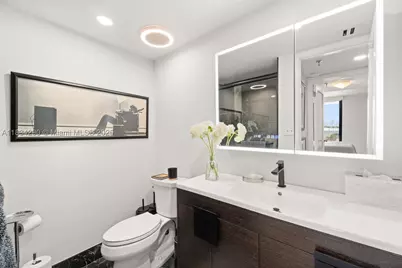 9 Island #406, Miami Beach, FL 33139 - Photo 14