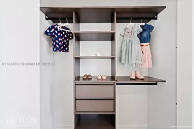 398 NE 5th #4018, Miami, FL 33132 - Photo 14