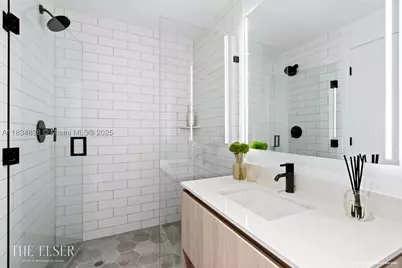 398 NE 5th #4018, Miami, FL 33132 - Photo 10
