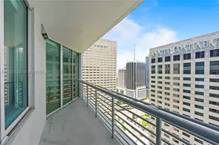 335 S Biscayne, Miami, FL 33131 - Photo 10