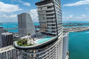 300 Biscayne Blvd, Miami, FL 33131 - Photo 1
