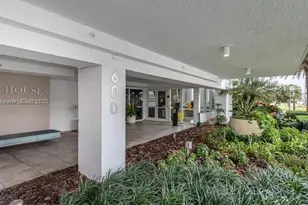 600 NE 27th, Miami, FL 33137 - Photo 2