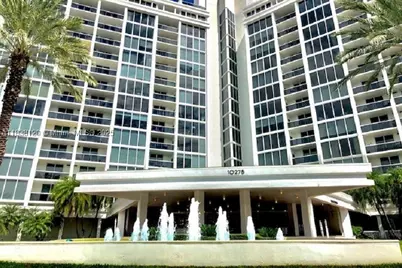 10275 Collins #634, Bal Harbour, FL 33154 - Photo 2