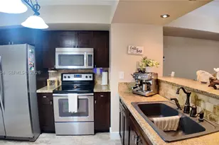 9715 NW 23rd, Pembroke Pines, FL 33024 - Photo 4