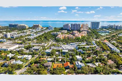 738 Fernwood, Key Biscayne, FL 33149 - Photo 22