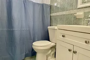 330 W 40th, Hialeah, FL 33012 - Photo 18