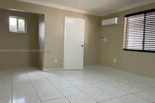 330 W 40th, Hialeah, FL 33012 - Photo 12