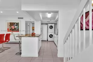 19200 NE 25th, Miami, FL 33180 - Photo 18