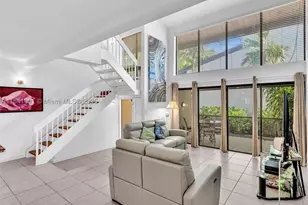 19200 NE 25th, Miami, FL 33180 - Photo 12