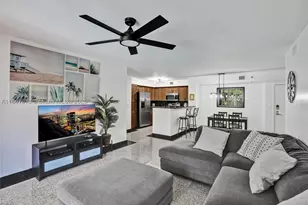 19701 E Country Club, Aventura, FL 33180 - Photo 6
