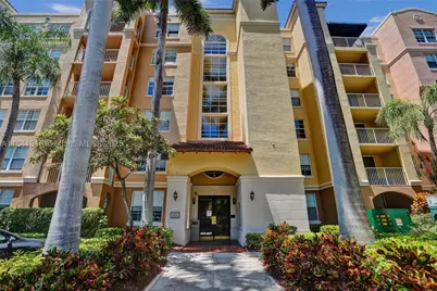 19701 E Country Club #5306, Aventura, FL 33180 - Photo 2