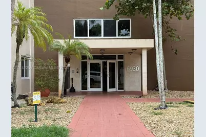 6930 Miami Gardens #1-217A, Hialeah, FL 33015 - Photo 2