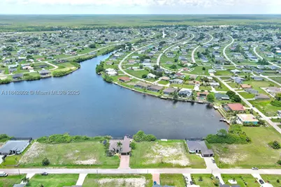 401 NW 24th, Cape Coral, FL 33993 - Photo 20