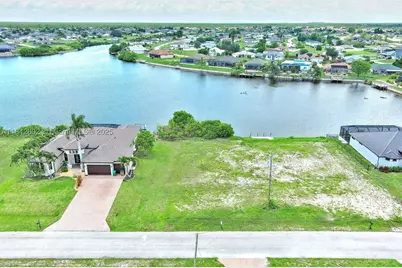 401 NW 24th, Cape Coral, FL 33993 - Photo 4