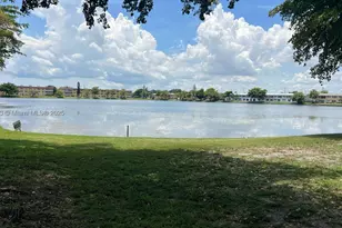 19080 NE 3rd, Miami, FL 33179 - Photo 2