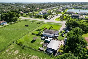 1921 SW 112th, Davie, FL 33325 - Photo 20
