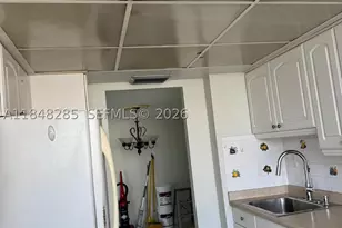 100 Golden Isles, Hallandale Beach, FL 33009 - Photo 6