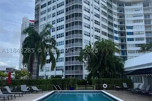 100 Golden Isles, Hallandale Beach, FL 33009 - Photo 2