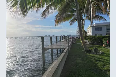 2200 Bay #3, Miami Beach, FL 33141 - Photo 18