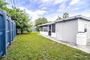 5601 SW 38th, Davie, FL 33314 - Photo 14