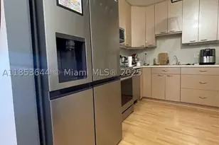 [Address not provided], Hallandale Beach, FL 33009 - Photo 12