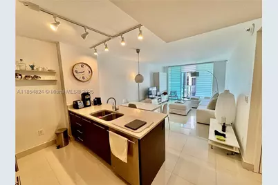 500 Brickell #1204, Miami, FL 33131 - Photo 20