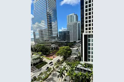 500 Brickell #1204, Miami, FL 33131 - Photo 18