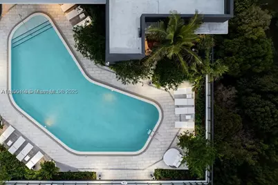 23 NE 17th #B1, Miami, FL 33132 - Photo 8