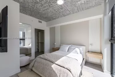 23 NE 17th #D1, Miami, FL 33132 - Photo 30
