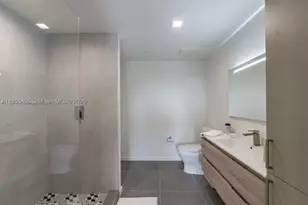23 NE 17th, Miami, FL 33132 - Photo 32