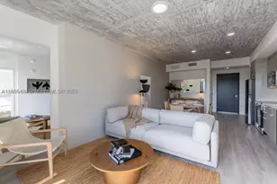 23 NE 17th, Miami, FL 33132 - Photo 28