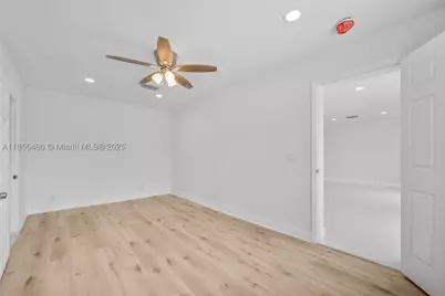 949 SE 5th, Deerfield Beach, FL 33441 - Photo 20