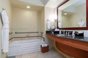 18001 Collins, Sunny Isles Beach, FL 33160 - Photo 8