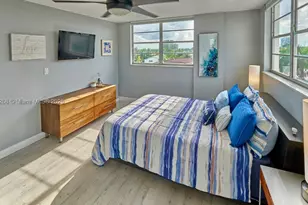 3545 NE 166th, North Miami Beach, FL 33160 - Photo 16
