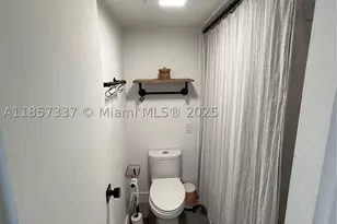 3625 N Country Club, Aventura, FL 33180 - Photo 8